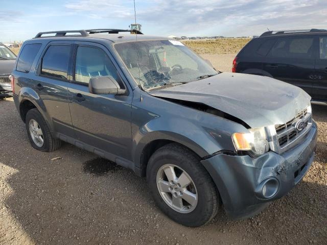 Photo 3 VIN: 1FMCU9D74AKC98728 - FORD ESCAPE 