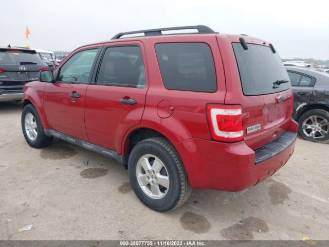 Photo 2 VIN: 1FMCU9D74BKC05367 - FORD ESCAPE 