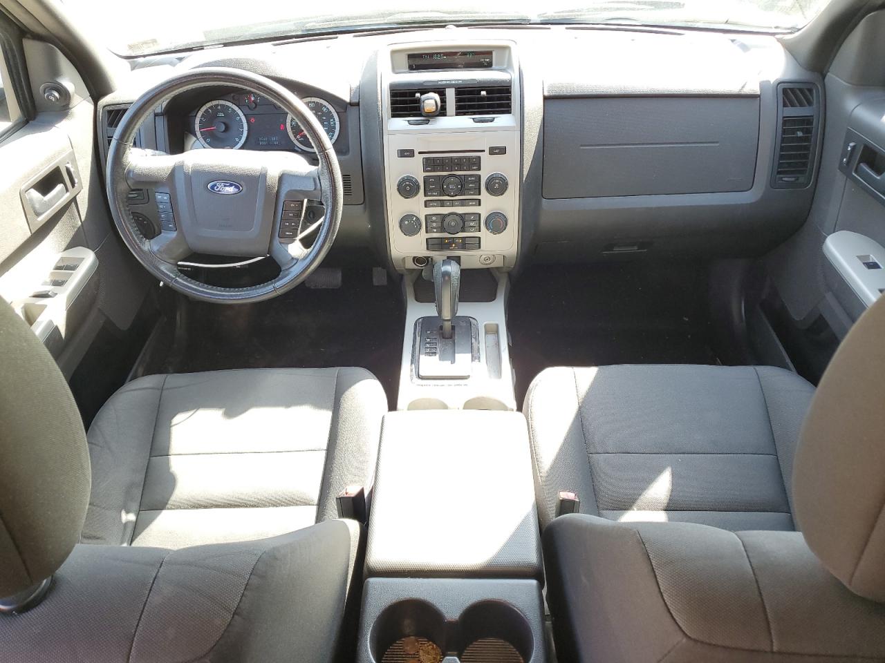 Photo 7 VIN: 1FMCU9D74CKB44426 - FORD ESCAPE 