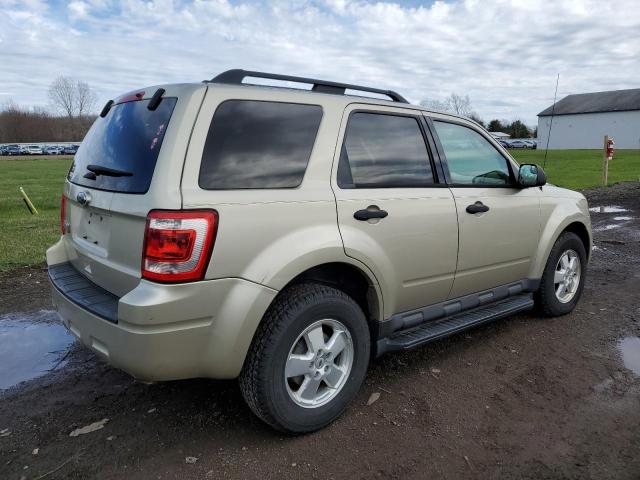 Photo 2 VIN: 1FMCU9D74CKB89351 - FORD ESCAPE XLT 