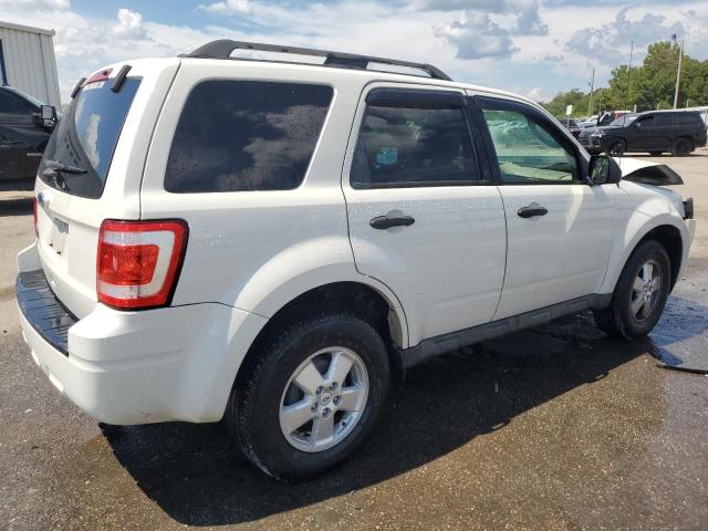 Photo 2 VIN: 1FMCU9D74CKB92962 - FORD ESCAPE XLT 