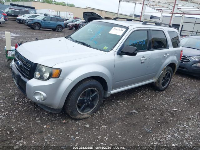 Photo 1 VIN: 1FMCU9D75AKA05564 - FORD ESCAPE 