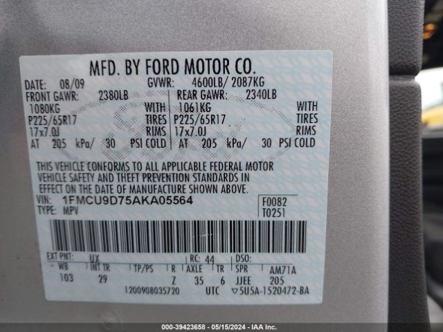 Photo 8 VIN: 1FMCU9D75AKA05564 - FORD ESCAPE 