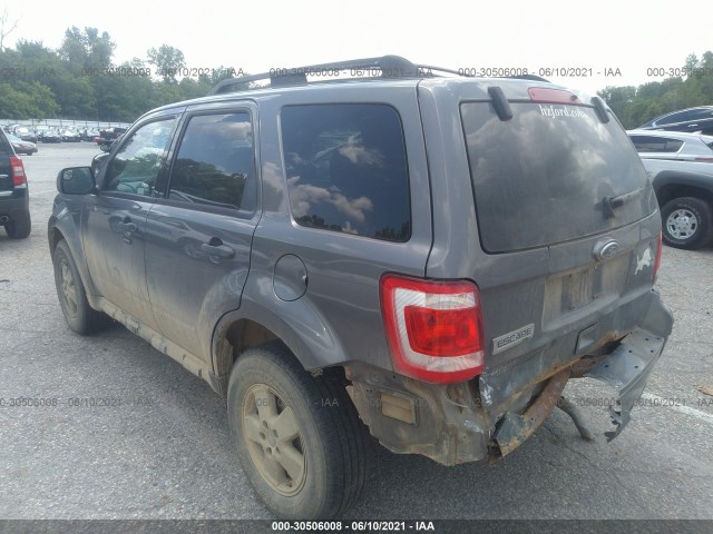 Photo 2 VIN: 1FMCU9D75AKC22743 - FORD ESCAPE 