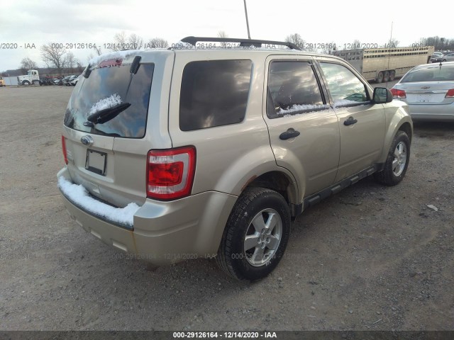 Photo 3 VIN: 1FMCU9D75BKC24428 - FORD ESCAPE 