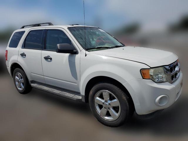 Photo 3 VIN: 1FMCU9D75CKA26451 - FORD ESCAPE 