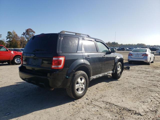 Photo 3 VIN: 1FMCU9D75CKB93859 - FORD ESCAPE XLT 