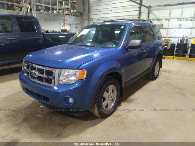 Photo 1 VIN: 1FMCU9D76AKB62147 - FORD ESCAPE 