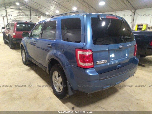 Photo 2 VIN: 1FMCU9D76AKB62147 - FORD ESCAPE 