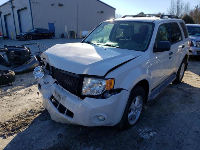 Photo 1 VIN: 1FMCU9D76AKC25778 - FORD ESCAPE XLT 