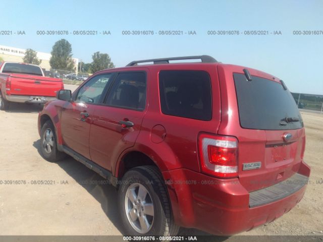 Photo 2 VIN: 1FMCU9D76BKC21229 - FORD ESCAPE 