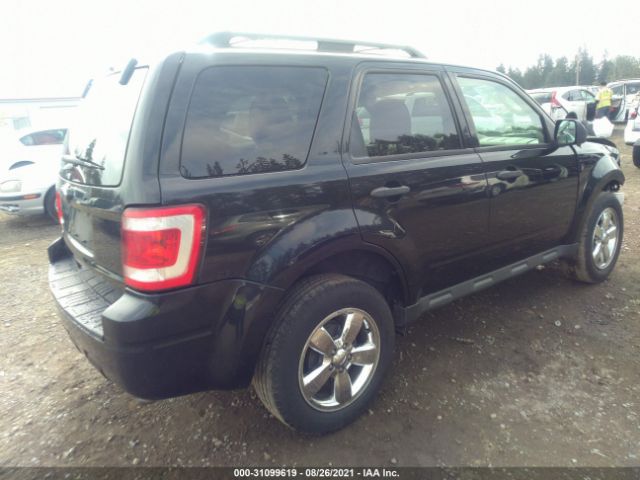 Photo 3 VIN: 1FMCU9D76CKA22991 - FORD ESCAPE 