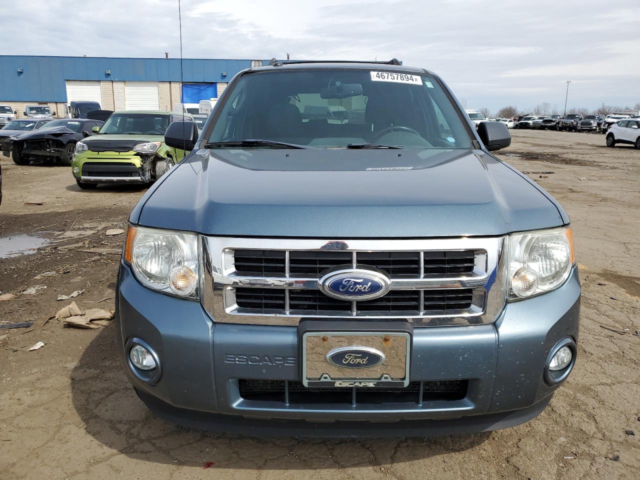 Photo 4 VIN: 1FMCU9D76CKA87386 - FORD ESCAPE 