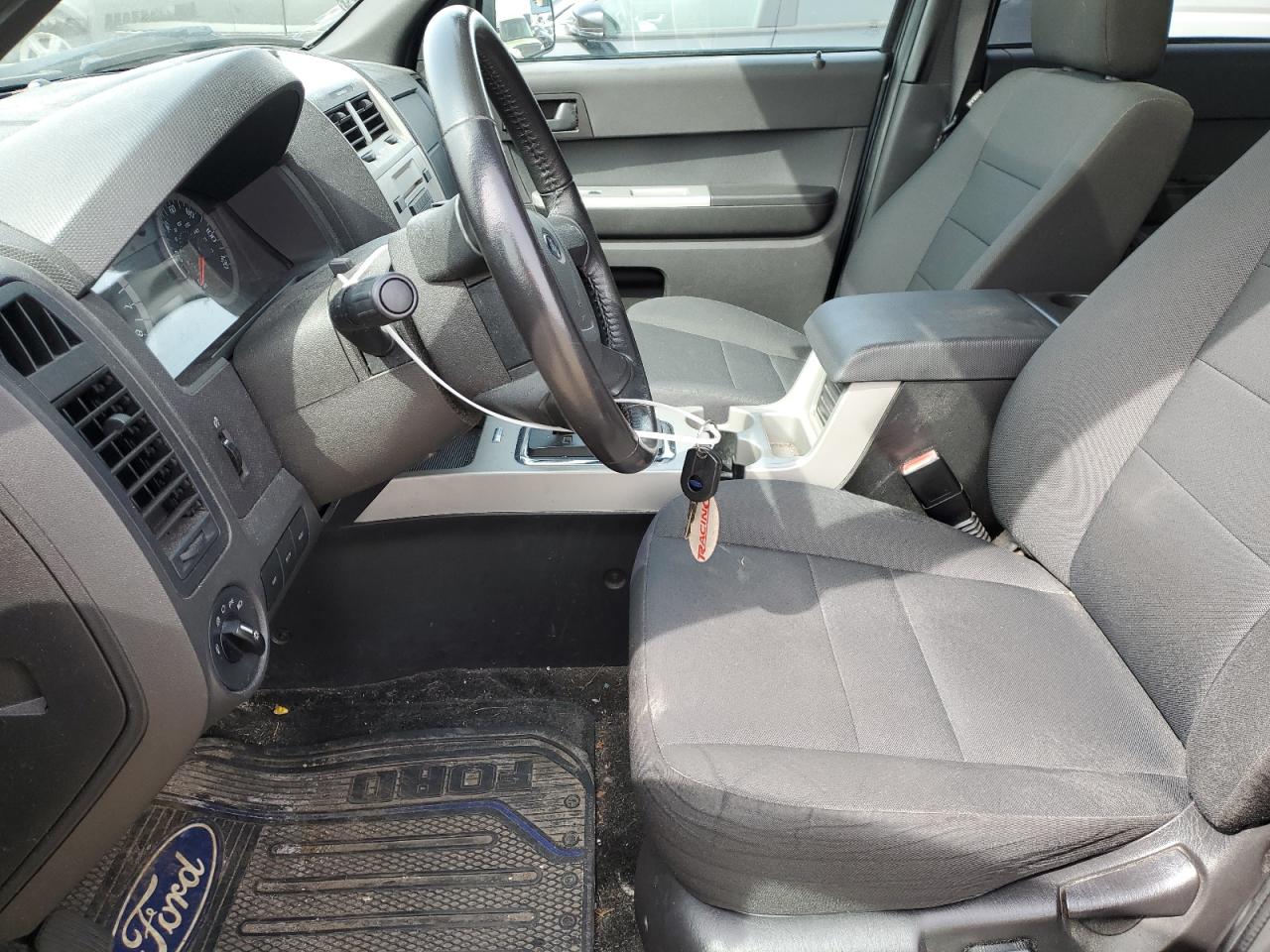 Photo 6 VIN: 1FMCU9D76CKA87386 - FORD ESCAPE 