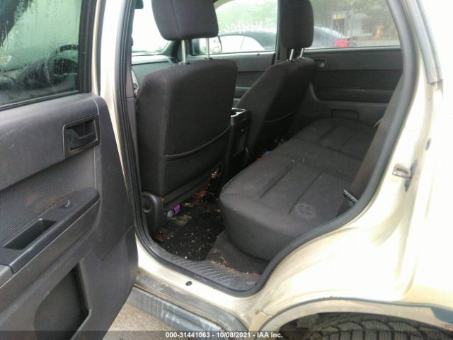 Photo 7 VIN: 1FMCU9D77AKB20716 - FORD ESCAPE 