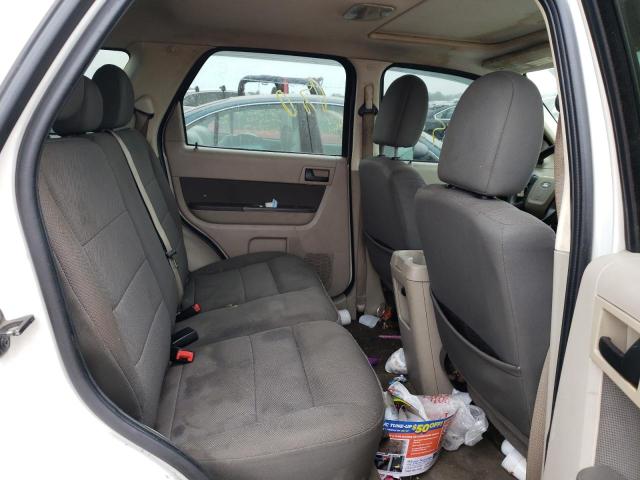 Photo 5 VIN: 1FMCU9D77AKB30016 - FORD ESCAPE 