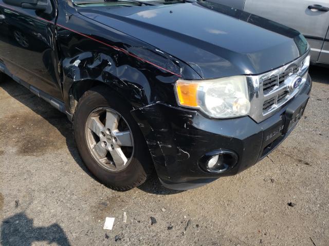 Photo 8 VIN: 1FMCU9D77AKB77367 - FORD ESCAPE XLT 