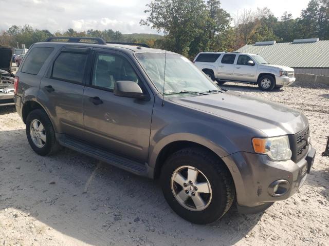 Photo 3 VIN: 1FMCU9D77BKA03090 - FORD ESCAPE XLT 