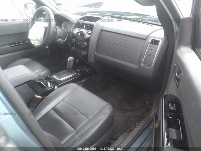 Photo 4 VIN: 1FMCU9D77BKA20357 - FORD ESCAPE 