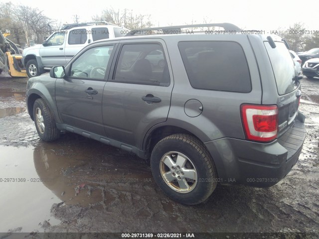 Photo 2 VIN: 1FMCU9D77BKA24666 - FORD ESCAPE 