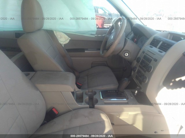 Photo 4 VIN: 1FMCU9D77BKA45100 - FORD ESCAPE 