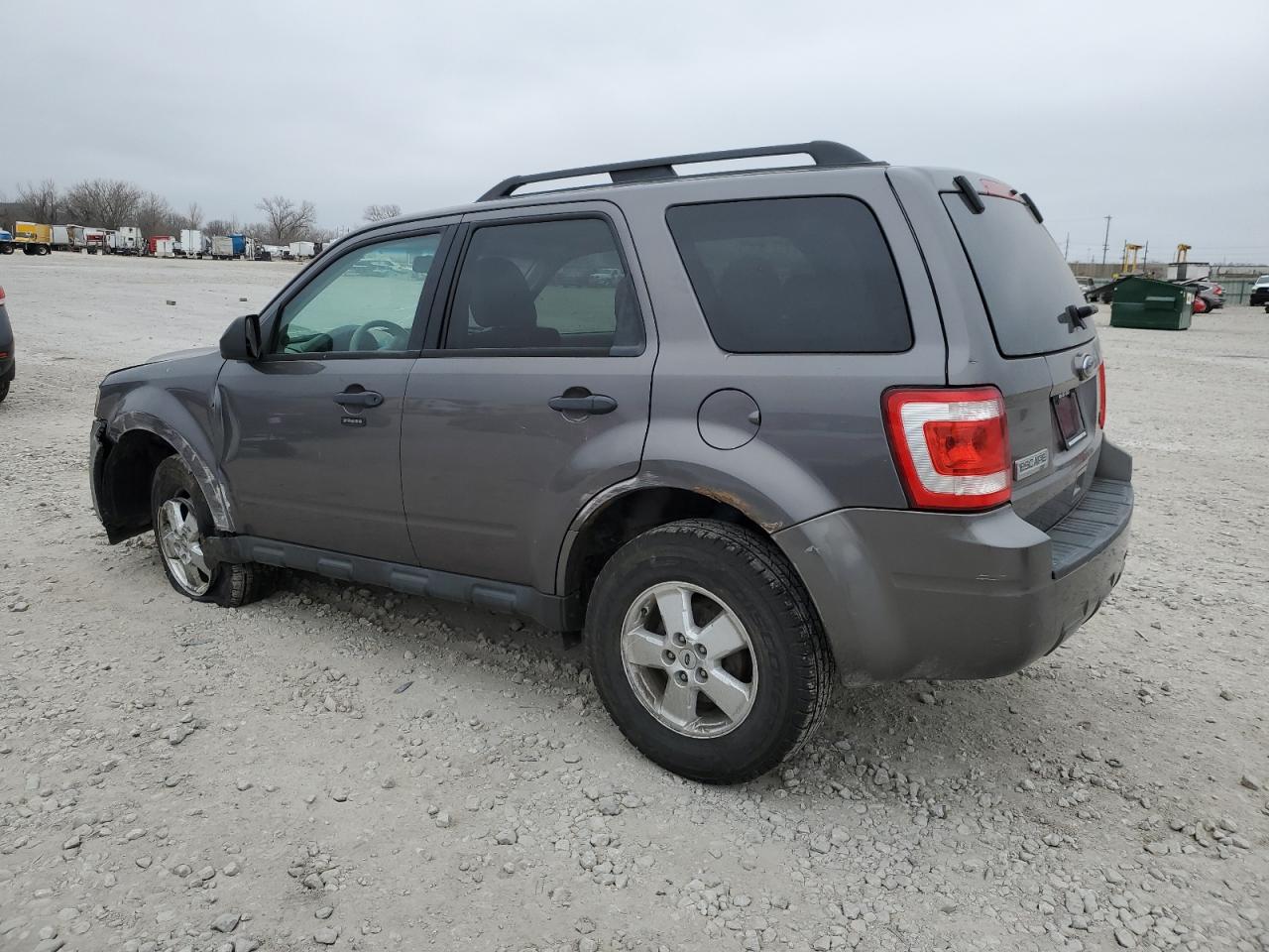 Photo 1 VIN: 1FMCU9D77BKA68280 - FORD ESCAPE 