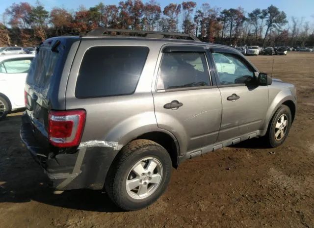 Photo 3 VIN: 1FMCU9D77BKB08857 - FORD ESCAPE 