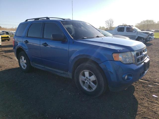 Photo 3 VIN: 1FMCU9D77BKB18093 - FORD ESCAPE 