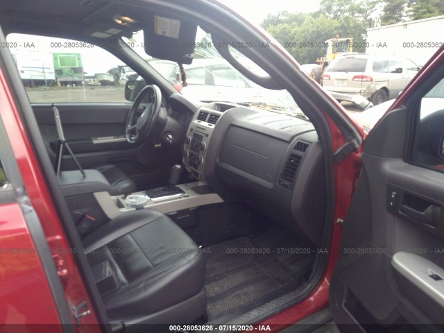 Photo 4 VIN: 1FMCU9D77BKB43317 - FORD ESCAPE 