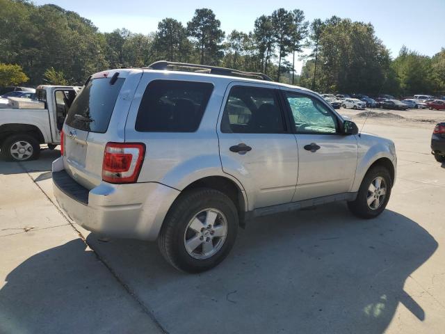 Photo 2 VIN: 1FMCU9D77CKB18578 - FORD ESCAPE XLT 