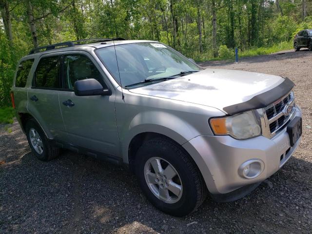 Photo 3 VIN: 1FMCU9D78AKC02681 - FORD ESCAPE 