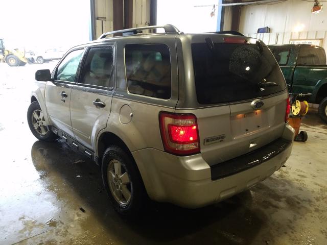 Photo 2 VIN: 1FMCU9D78AKC03779 - FORD ESCAPE XLT 