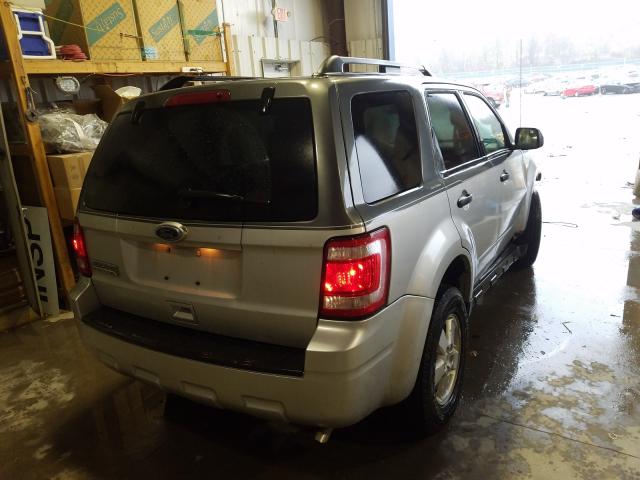 Photo 3 VIN: 1FMCU9D78AKC03779 - FORD ESCAPE XLT 