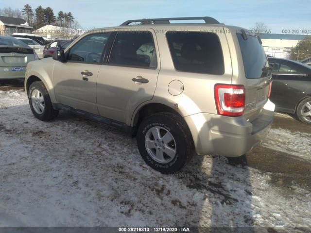 Photo 2 VIN: 1FMCU9D78BKB26087 - FORD ESCAPE 