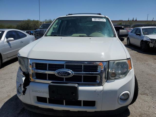 Photo 4 VIN: 1FMCU9D78BKB54830 - FORD ESCAPE 