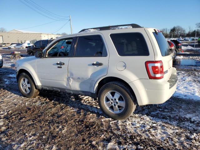 Photo 1 VIN: 1FMCU9D78CKB92561 - FORD ESCAPE 