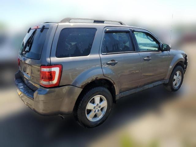 Photo 2 VIN: 1FMCU9D78CKC03171 - FORD ESCAPE 