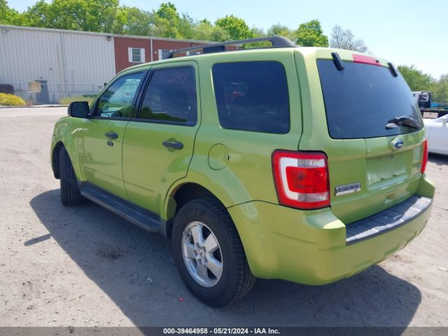 Photo 2 VIN: 1FMCU9D78CKC22058 - FORD ESCAPE 