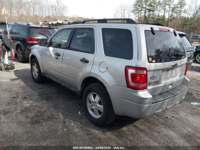 Photo 2 VIN: 1FMCU9D78CKC28328 - FORD ESCAPE 