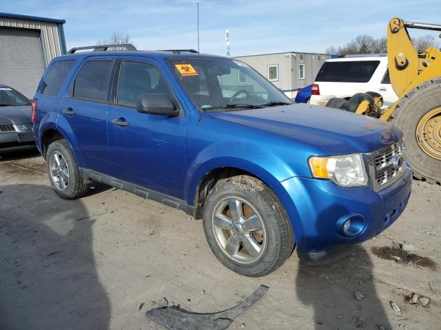 Photo 3 VIN: 1FMCU9D78CKC58865 - FORD ESCAPE 