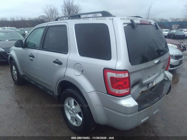 Photo 2 VIN: 1FMCU9D79AKC05038 - FORD ESCAPE 