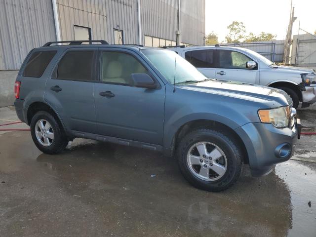 Photo 3 VIN: 1FMCU9D79AKD21498 - FORD ESCAPE XLT 