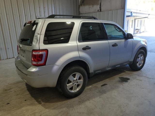 Photo 2 VIN: 1FMCU9D79BKB91823 - FORD ESCAPE XLT 