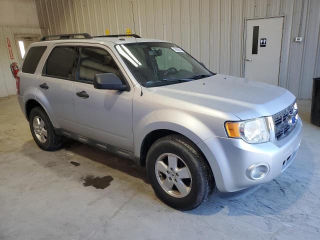 Photo 3 VIN: 1FMCU9D79BKB91823 - FORD ESCAPE XLT 