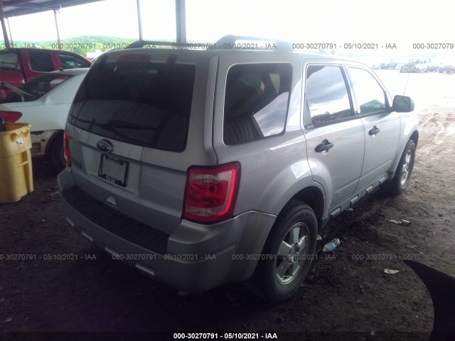 Photo 3 VIN: 1FMCU9D79BKB98853 - FORD ESCAPE 