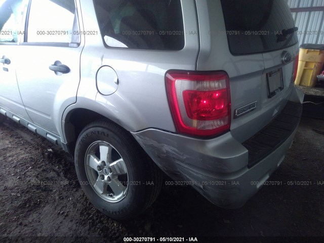 Photo 5 VIN: 1FMCU9D79BKB98853 - FORD ESCAPE 