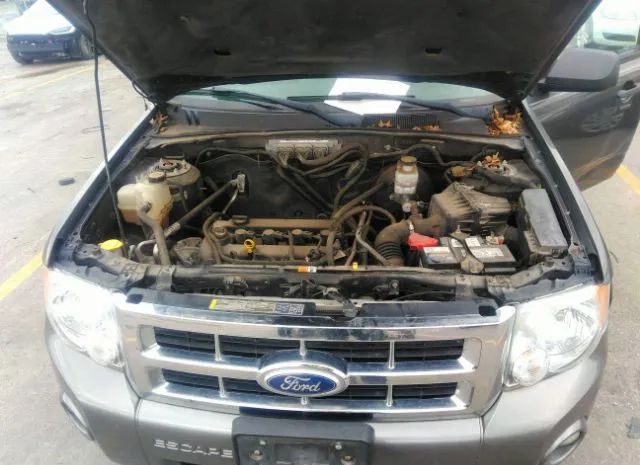 Photo 9 VIN: 1FMCU9D79CKB18680 - FORD ESCAPE 