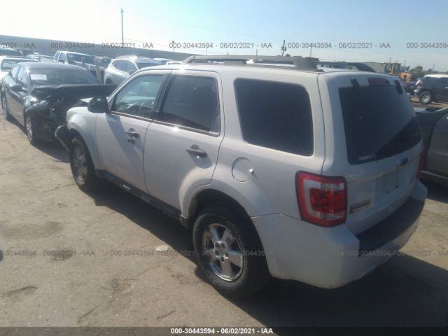 Photo 2 VIN: 1FMCU9D79CKC84195 - FORD ESCAPE 