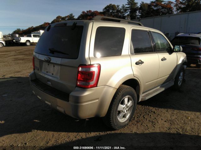 Photo 3 VIN: 1FMCU9D7XAKA78347 - FORD ESCAPE 