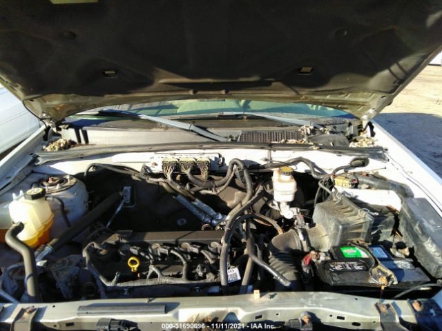 Photo 9 VIN: 1FMCU9D7XAKA78347 - FORD ESCAPE 